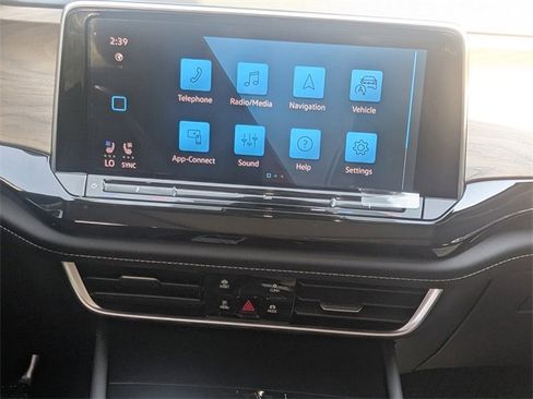 New 2026 Volkswagen Atlas SE image 16