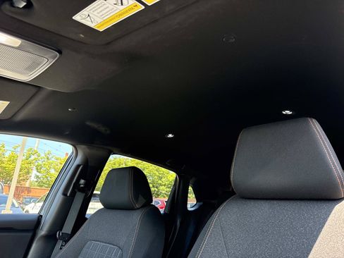 Used 2024 Honda HR-V Sport image 3