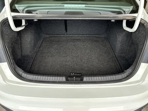 Used 2022 Volkswagen Jetta GLI Autobahn FWD image 28