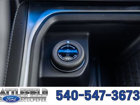 New 2025 Ford Expedition Platinum w/ Stealth Performance Package image 33