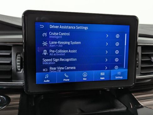 Used 2021 Ford Explorer Limited w/ Equipment Group 301A image 36