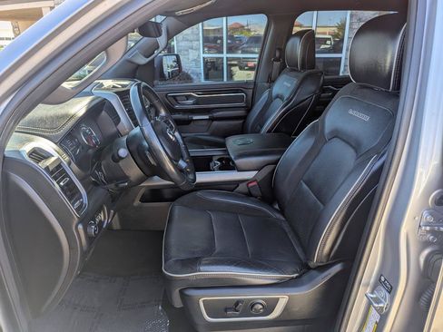 Used 2022 RAM 1500 Laramie w/ Sport Appearance Package AWD/4WD image 12