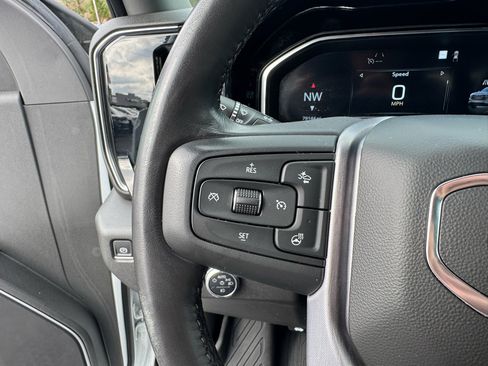 Used 2022 GMC Sierra 1500 Elevation image 25