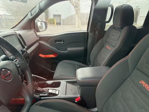 Used 2022 Nissan Frontier Pro-X image 30