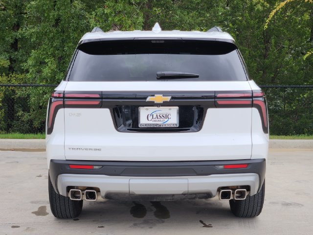 Used 2026 Chevrolet Traverse LT w/ Driver Confidence Package FWD image 7