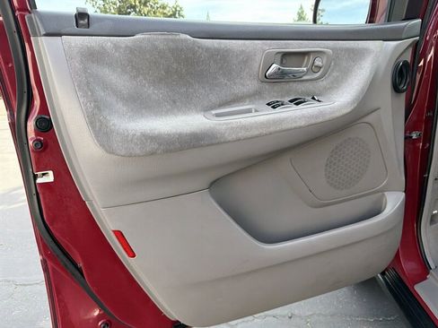 Used 2003 Honda Odyssey EX image 24