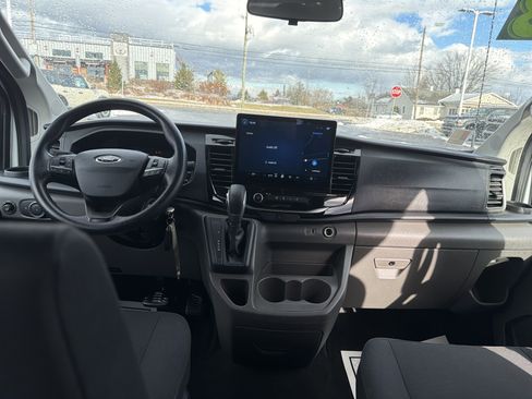 Used 2023 Ford Transit 350 XLT image 15