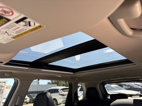 New 2025 Nissan Rogue SV w/ SV Premium Package image 8