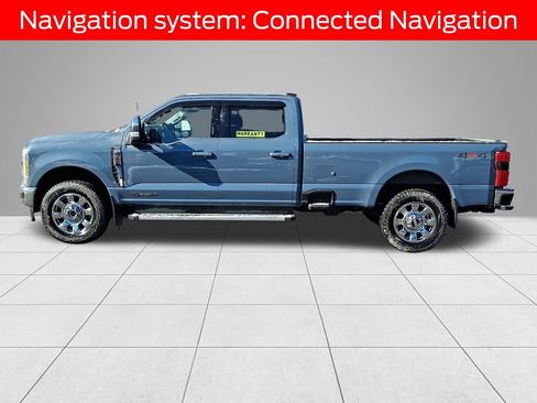 Used 2023 Ford F350 Lariat w/ Tow Technology Package image 7
