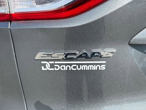 Used 2014 Ford Escape S FWD image 25