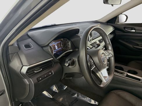 Used 2020 Nissan Altima 2.5 S w/ Driver Assist Package image 23