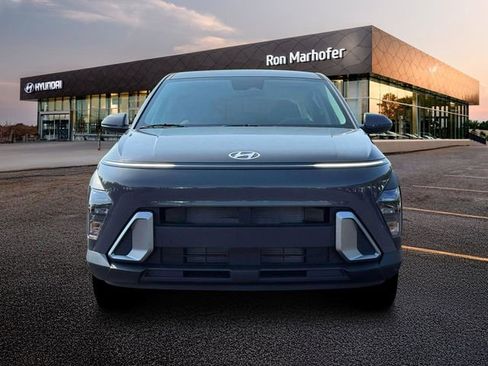 New 2026 Hyundai Kona SE image 12