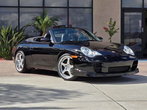 Used 2004 Porsche 911 Carrera image 3