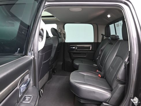 Used 2018 RAM 2500 Laramie w/ Sport Appearance Group image 11