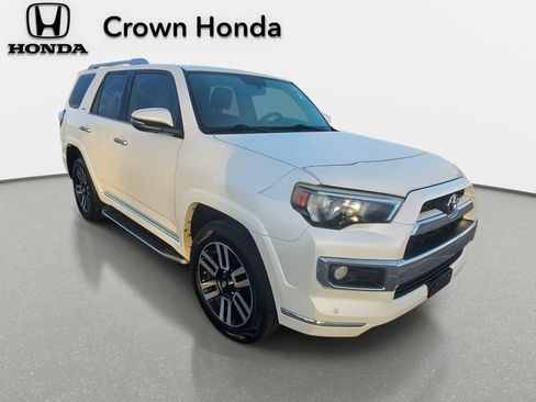 Used 2014 Toyota 4Runner Limited image 8