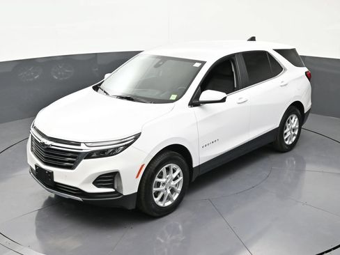 Used 2023 Chevrolet Equinox LT AWD/4WD image 16