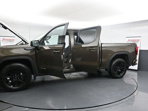 Used 2024 GMC Sierra 1500 Elevation image 42