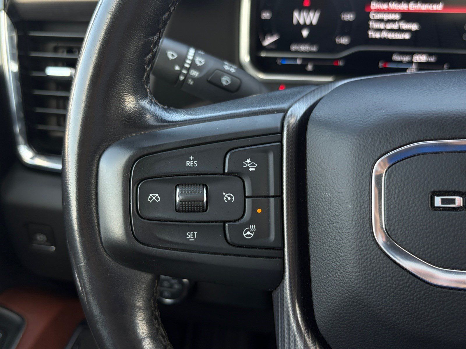 Used 2024 GMC Sierra 2500 Denali Ultimate AWD/4WD image 20
