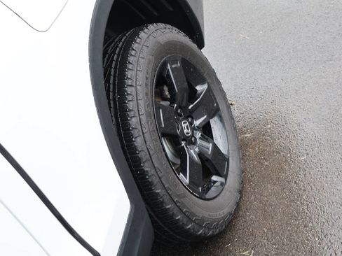 Certified 2024 Honda Ridgeline Black Edition image 34