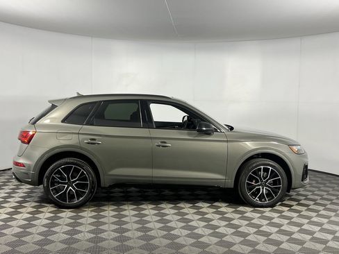 Used 2024 Audi SQ5 Premium Plus w/ Premium Plus Package image 7