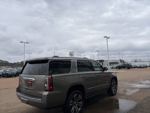 Used 2019 GMC Yukon Denali w/ Denali Ultimate Package image 4