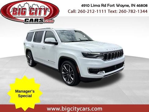 Used 2022 Jeep Wagoneer Series III w/ Premium Group I AWD/4WD image 1