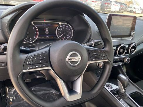 Certified 2023 Nissan Sentra SV image 19