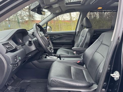 Used 2020 Honda Pilot Elite image 20