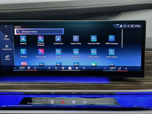 Used 2023 BMW i7 xDrive60 w/ Executive Package 2 AWD/4WD image 12