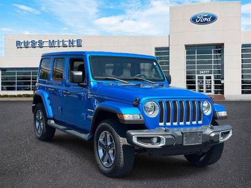Used 2023 Jeep Wrangler Unlimited Sahara w/ Cold Weather Group AWD/4WD image 1
