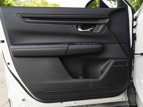 Used 2024 Honda CR-V LX image 35