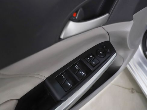 Used 2010 Honda Accord EX-L image 19