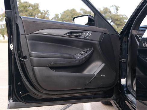 Used 2018 Cadillac CTS V w/ Carbon Fiber Package image 15