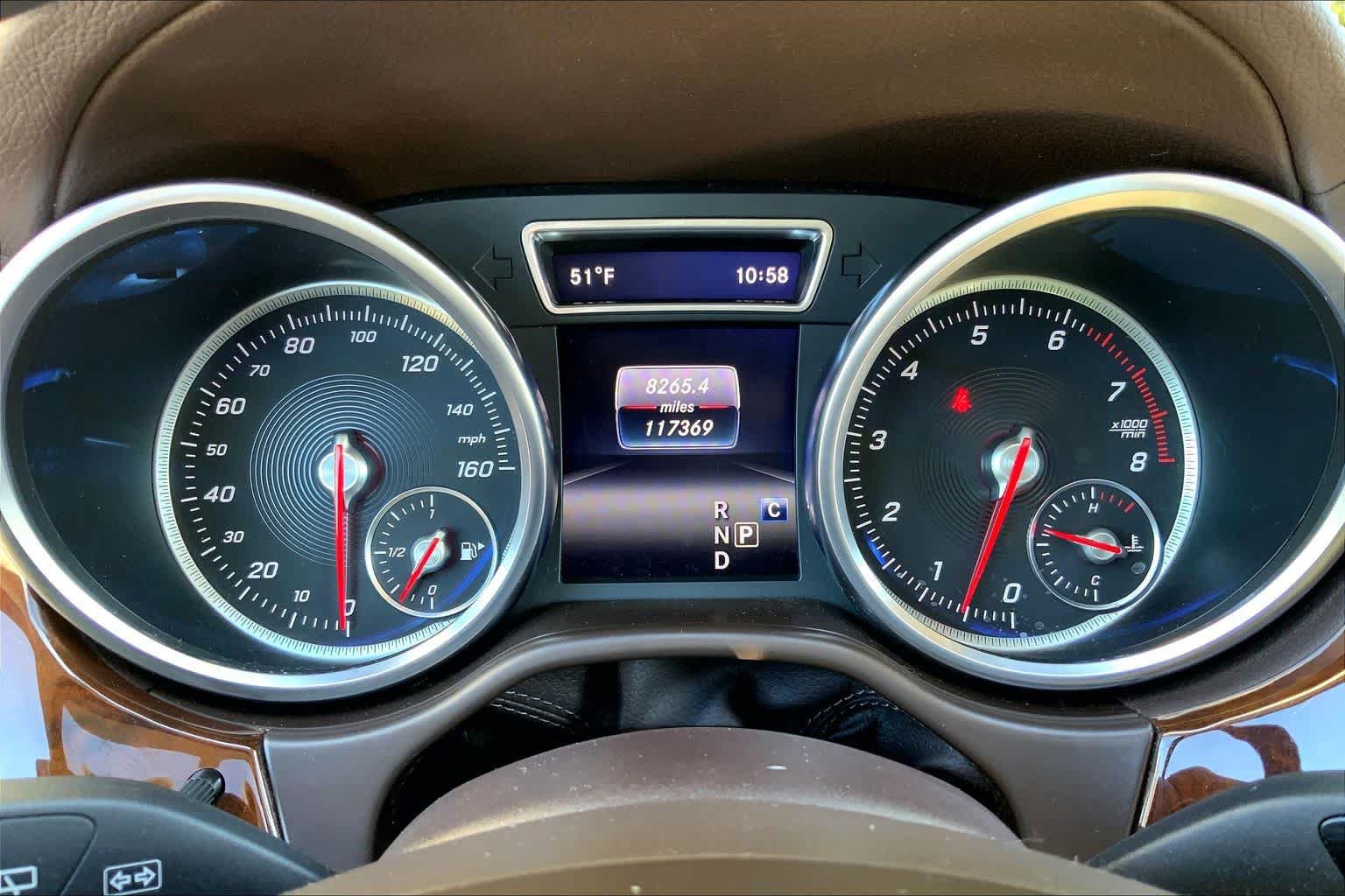 Used 2017 Mercedes-Benz GLS 550 4MATIC image 26
