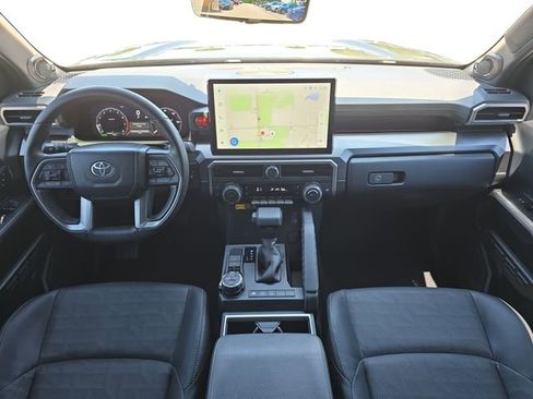 Used 2025 Toyota 4Runner TRD Off-Road Premium w/ Tow Technology Package AWD/4WD image 10