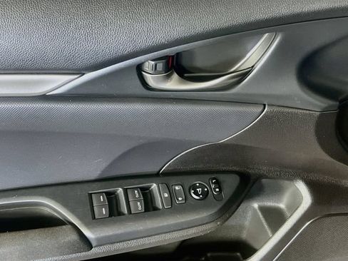 Used 2019 Honda Civic Sport image 12