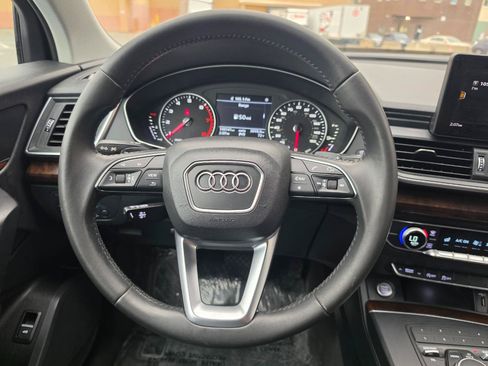 Used 2018 Audi Q5 2.0T Premium AWD/4WD image 14