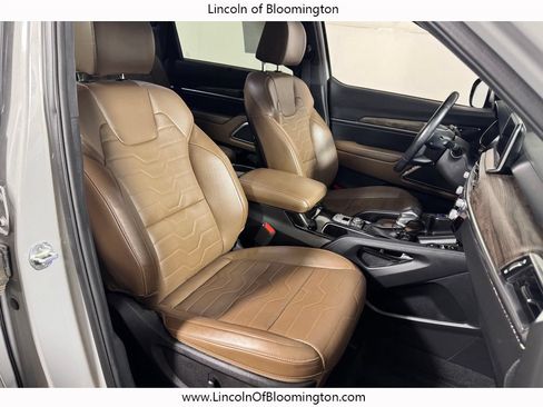 Used 2022 Kia Telluride SX w/ SX Prestige Package AWD/4WD image 10