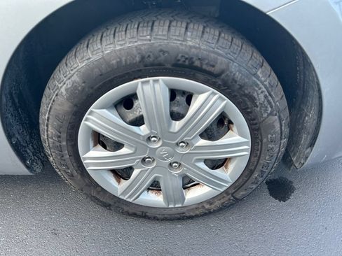Certified 2021 Kia Rio S FWD image 22