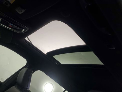 New 2025 Jeep Grand Cherokee L Limited image 32