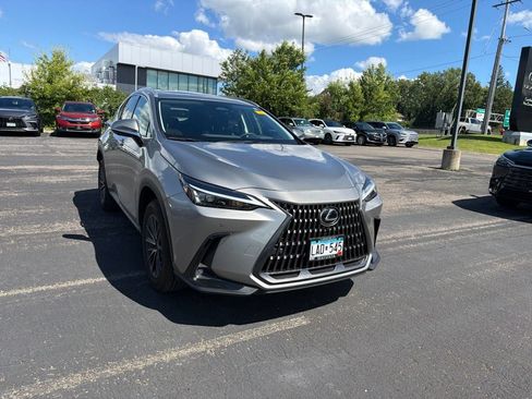 Used 2024 Lexus NX 350 AWD w/ Vision Package image 12