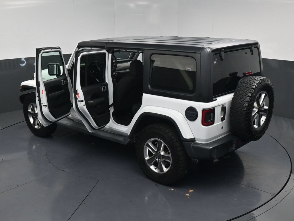 Used 2019 Jeep Wrangler Unlimited Sahara AWD/4WD image 23