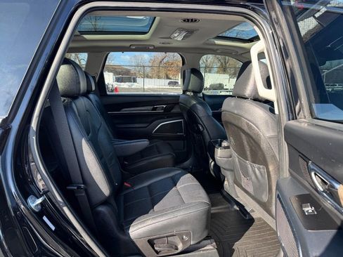 Used 2020 Kia Telluride SX image 11