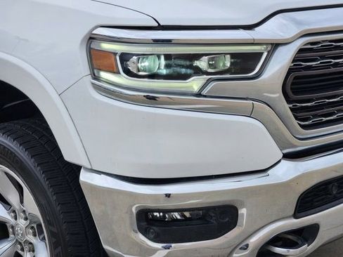 Used 2022 RAM 1500 Limited AWD/4WD image 9