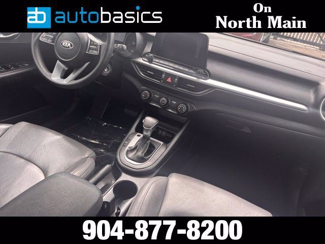 Used 2020 Kia Forte LXS FWD image 18