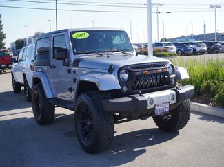 Used 2015 Jeep Wrangler Sahara video 1
