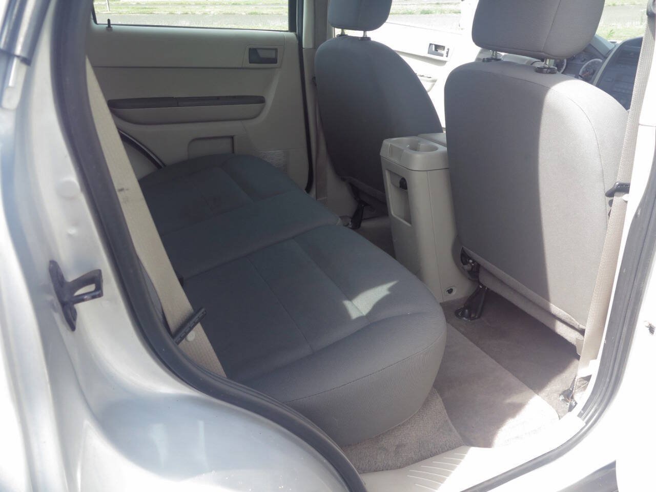 Used 2008 Ford Escape XLS FWD image 21