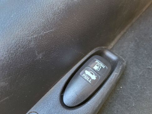 Used 2014 Honda Civic LX image 10