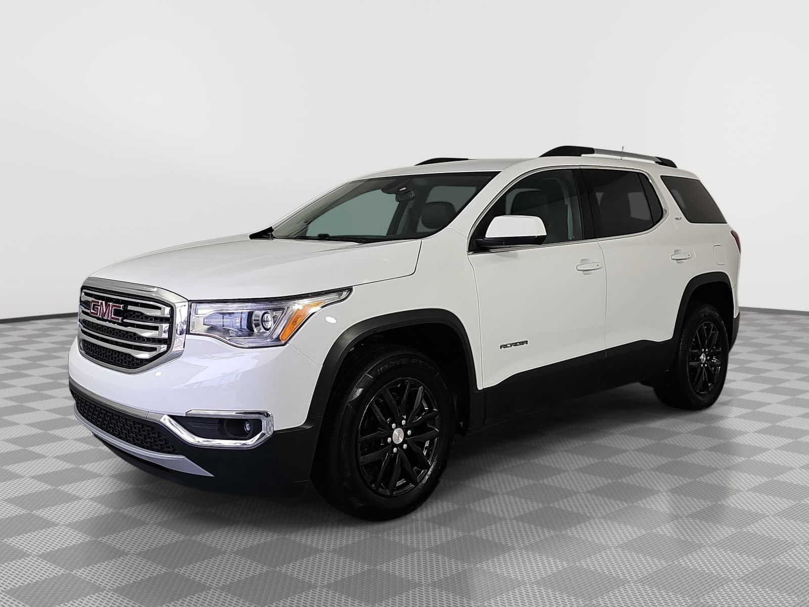 Used 2019 GMC Acadia SLT w/ LPO, Cargo Package FWD image 4