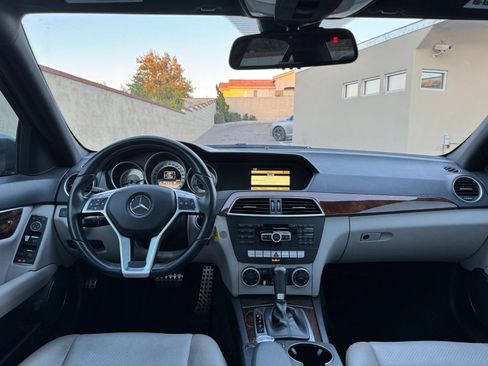 Used 2012 Mercedes-Benz C 250 Sedan image 12